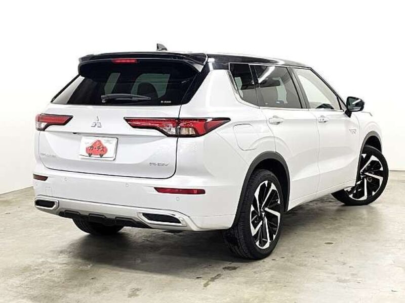 OUTLANDER PHEV