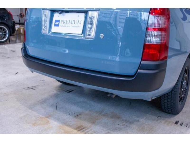 SUCCEED VAN