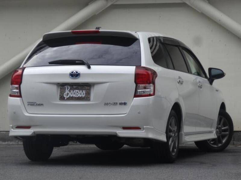 COROLLA FIELDER