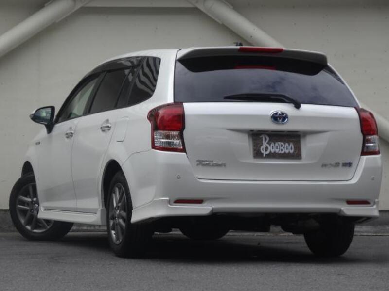 COROLLA FIELDER