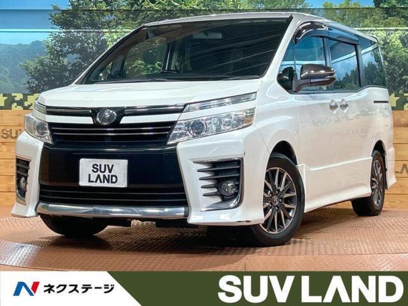 TOYOTA VOXY