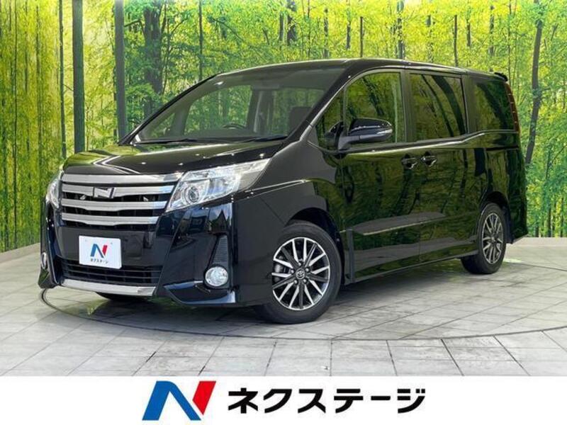 TOYOTA NOAH
