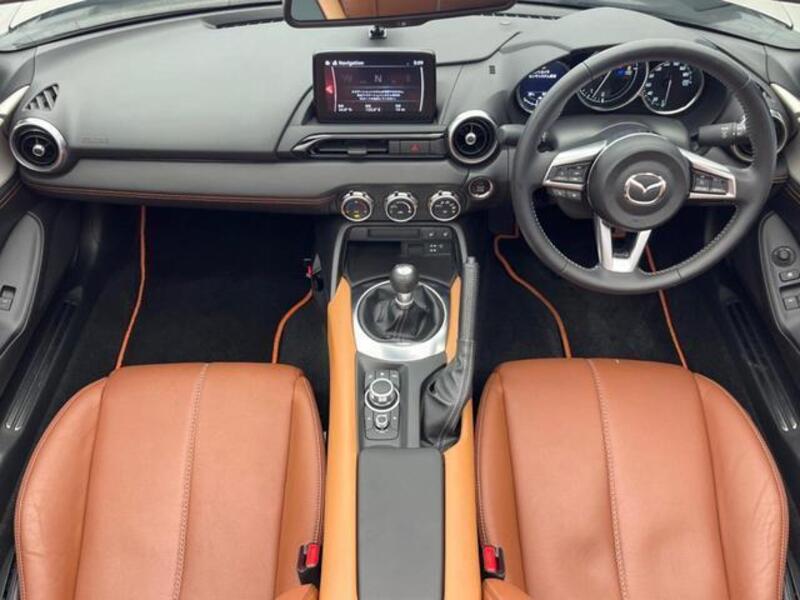 ROADSTER