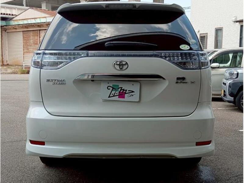 ESTIMA HYBRID