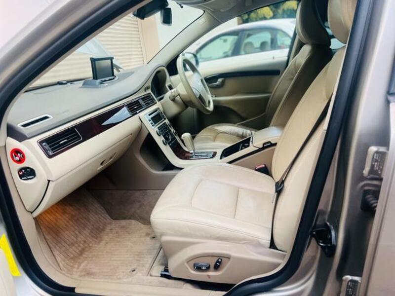 V70