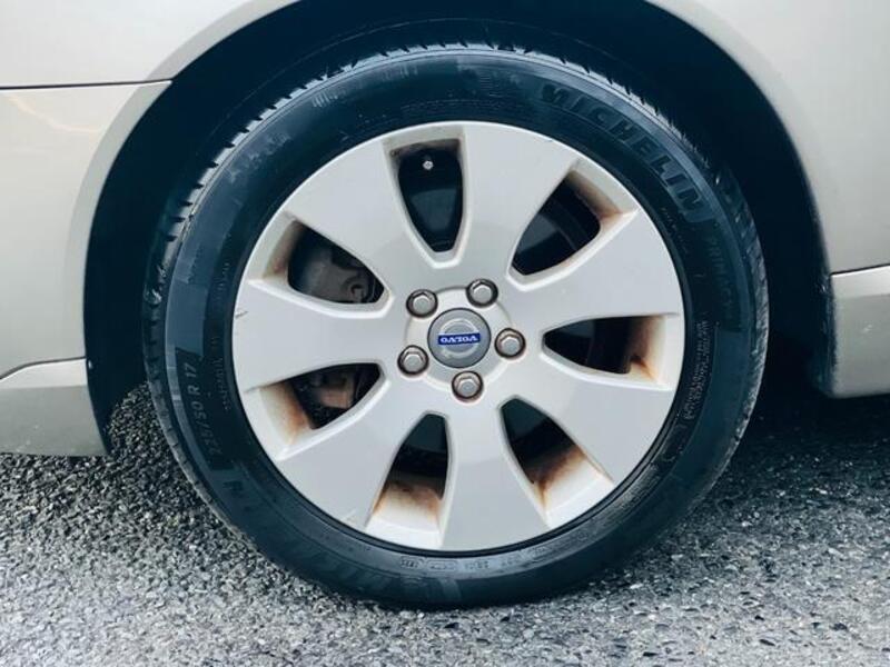 V70