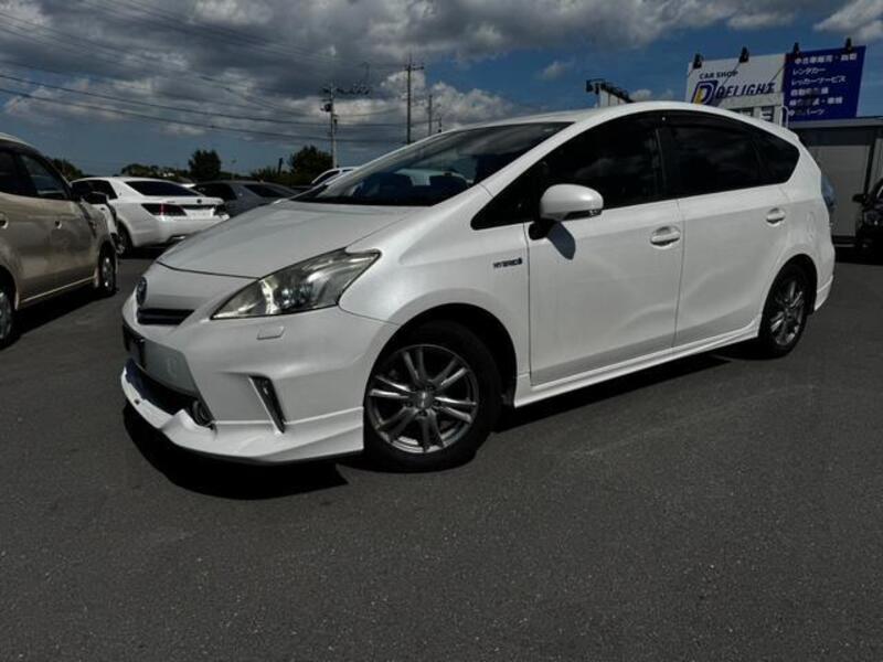 PRIUS ALPHA