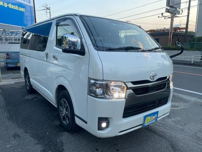 HIACE VAN