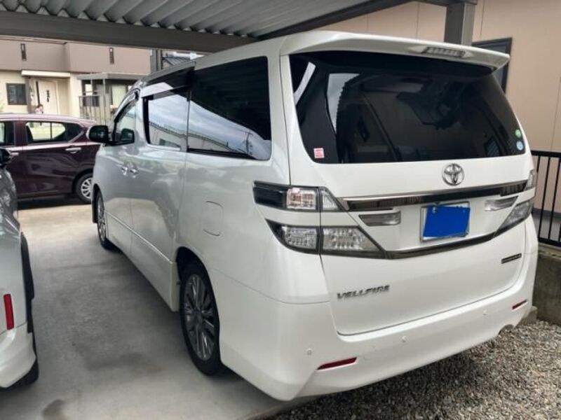 VELLFIRE