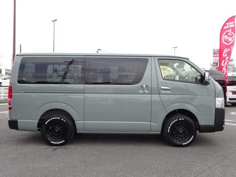 HIACE VAN