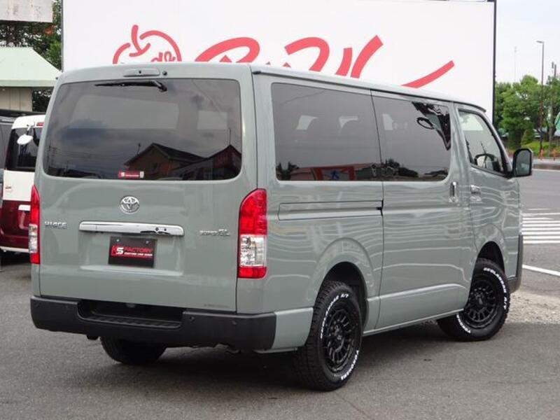HIACE VAN