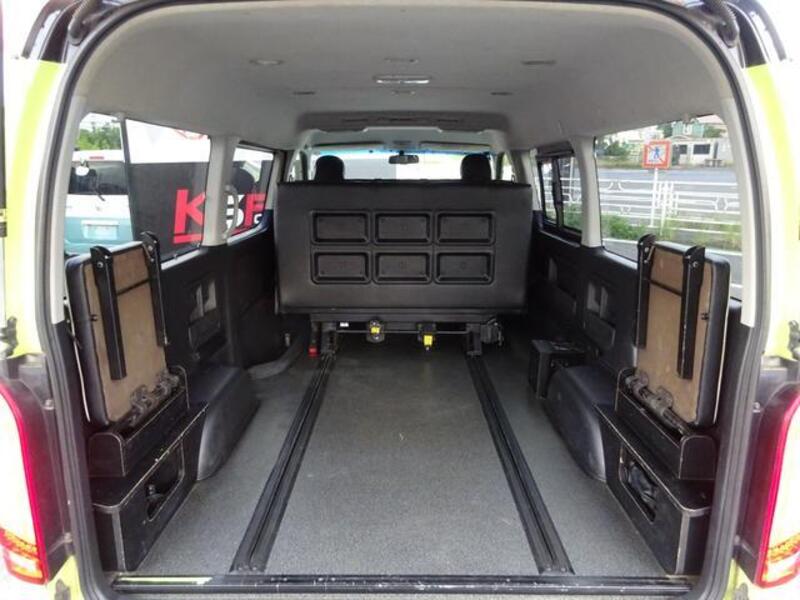 HIACE WAGON