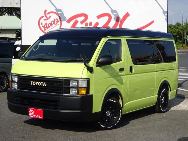 TOYOTA HIACE WAGON