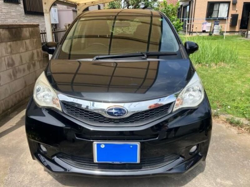 SUBARU TREZIA