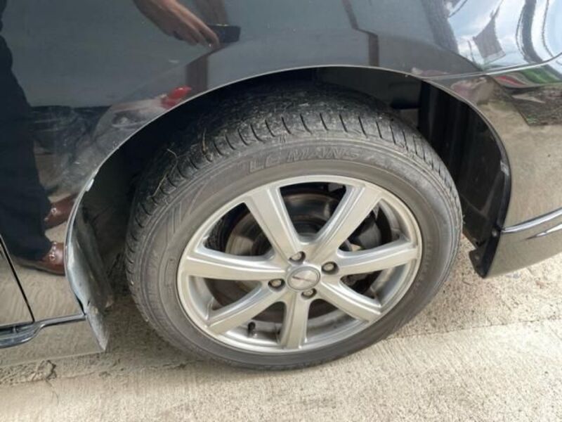 COROLLA FIELDER