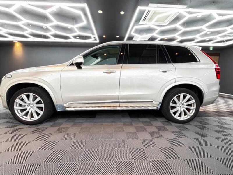 XC90