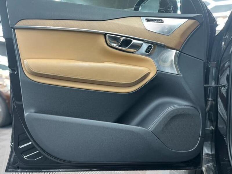 XC90