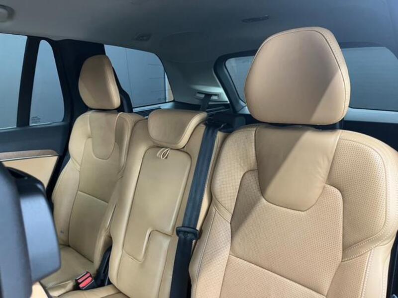 XC90