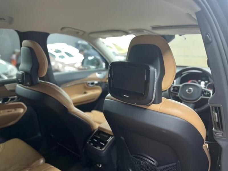 XC90