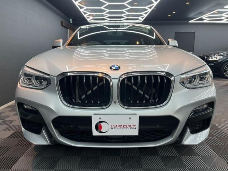 X4
