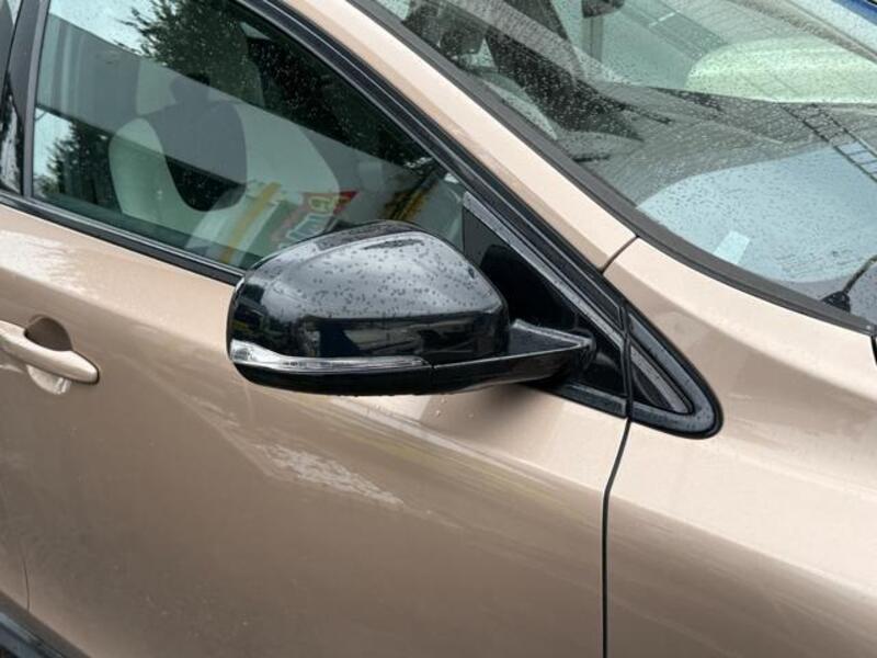 V40