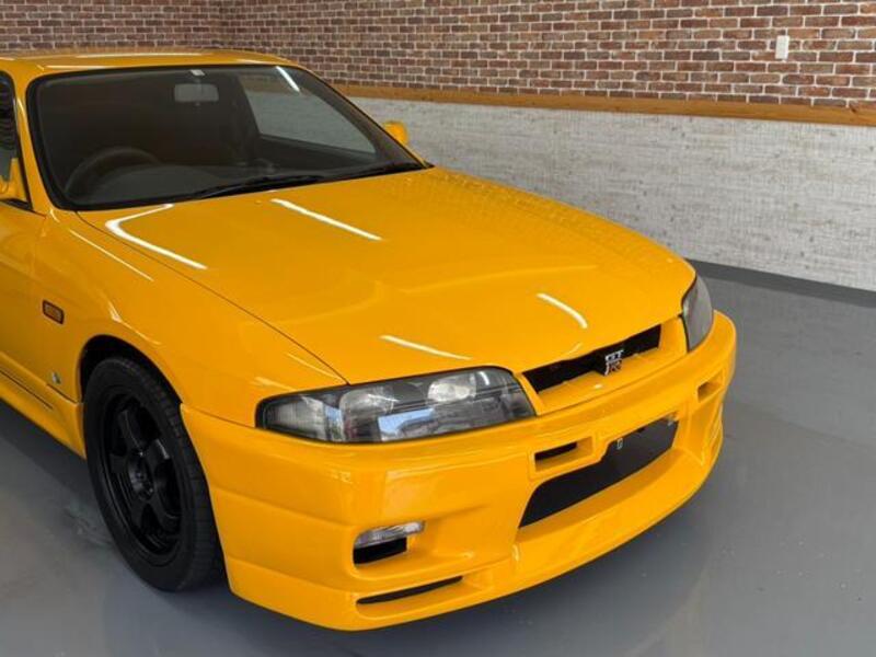 SKYLINE