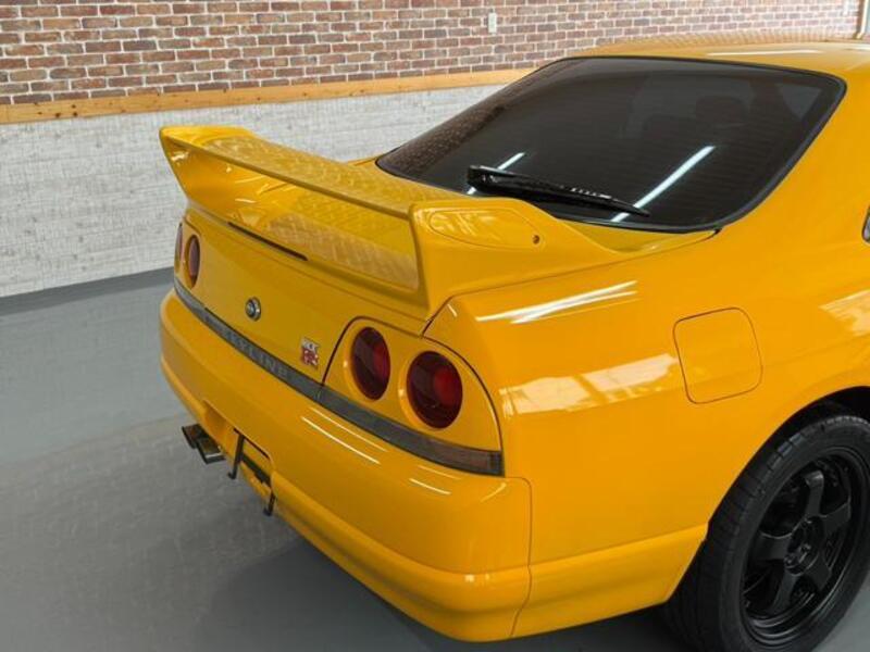 SKYLINE