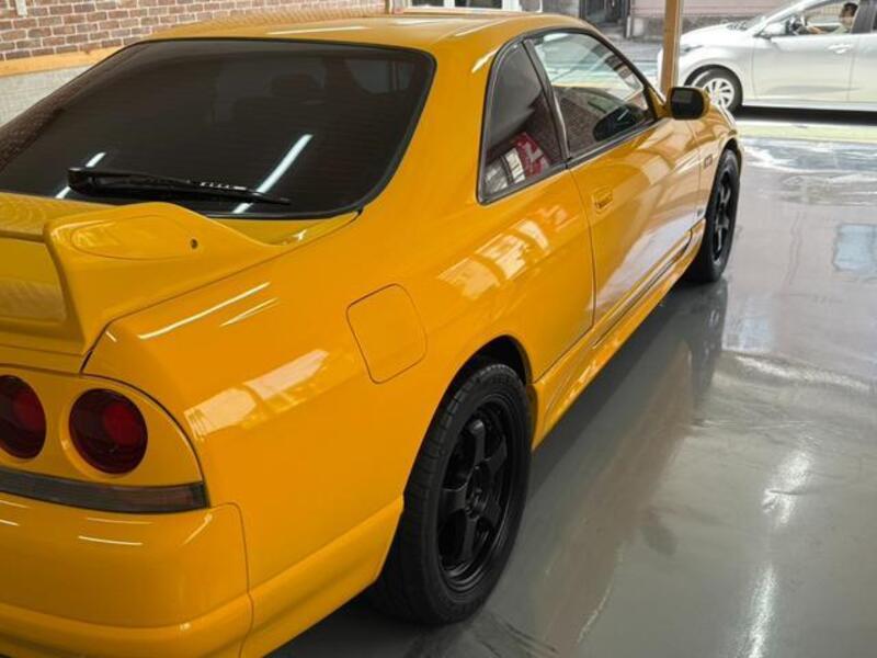 SKYLINE