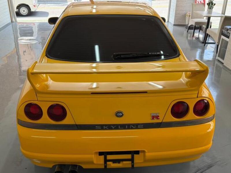 SKYLINE