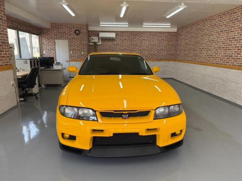 SKYLINE