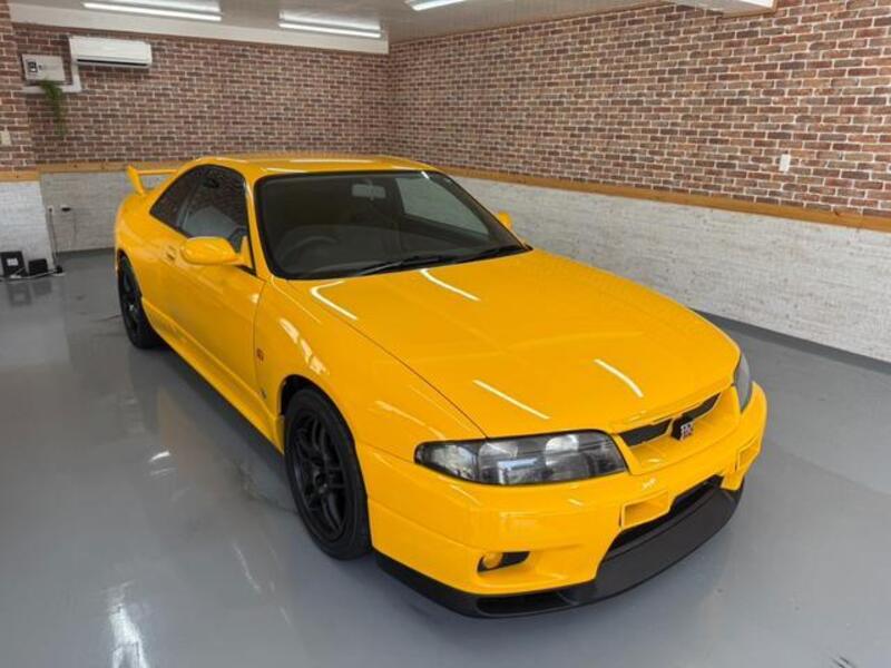 SKYLINE