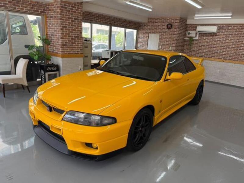 SKYLINE