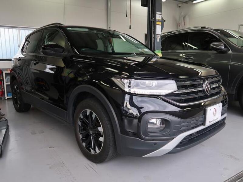 VOLKSWAGEN T CROSS