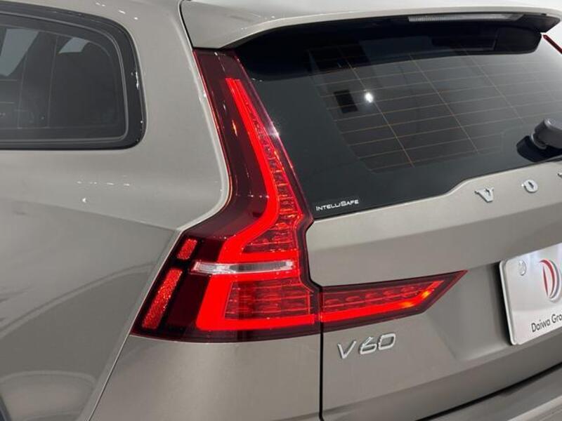 V60