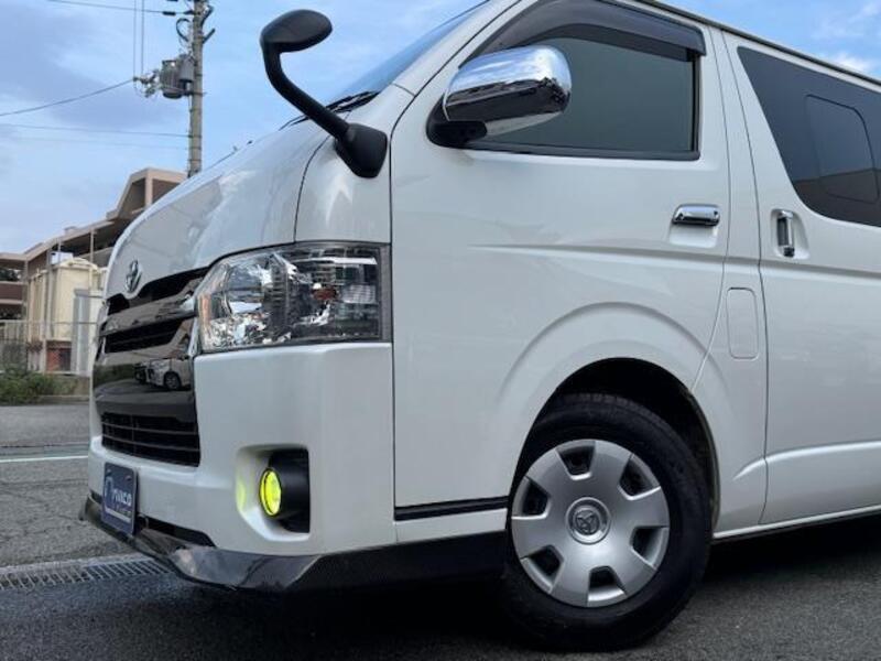 HIACE VAN