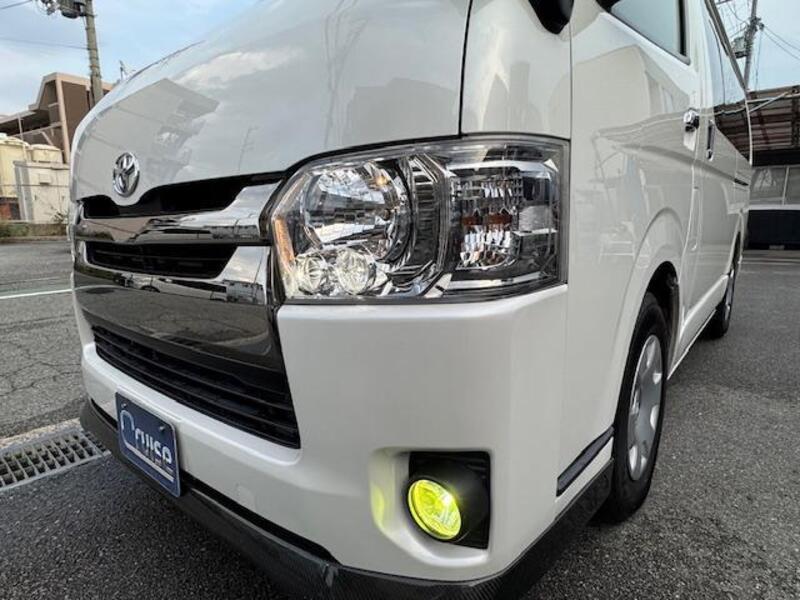 HIACE VAN