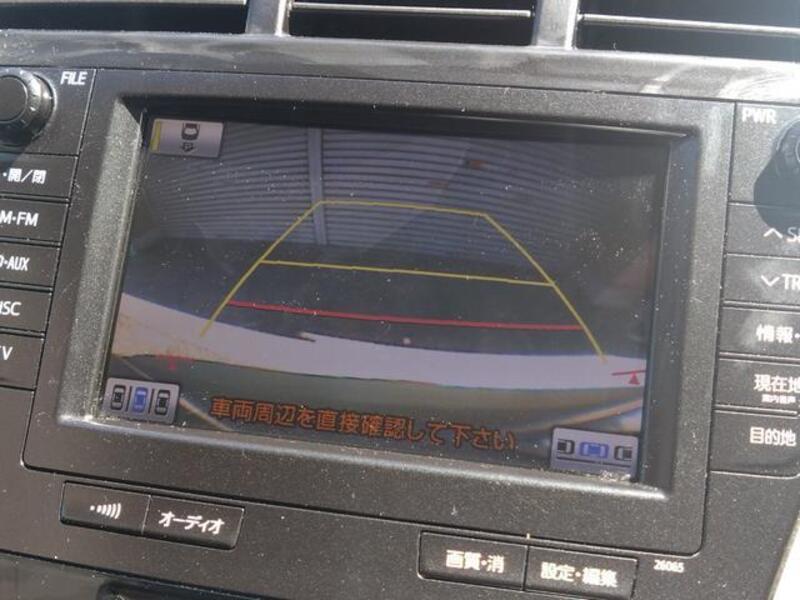 PRIUS ALPHA