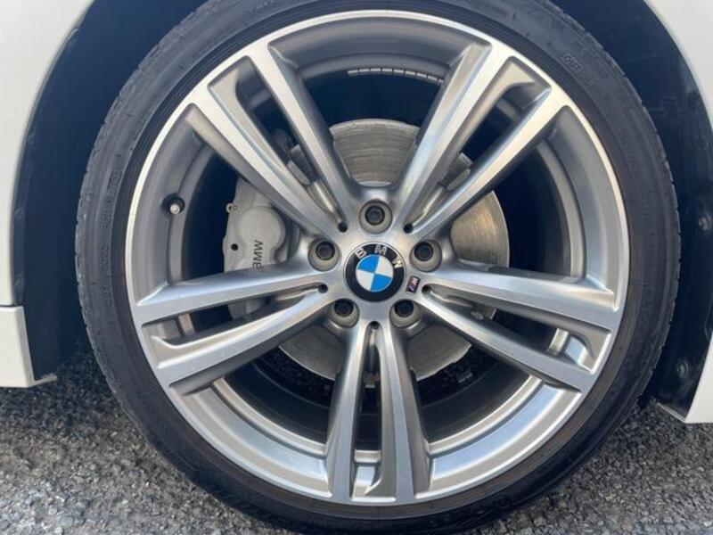 4 SERIES
