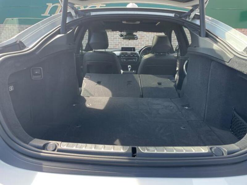 4 SERIES