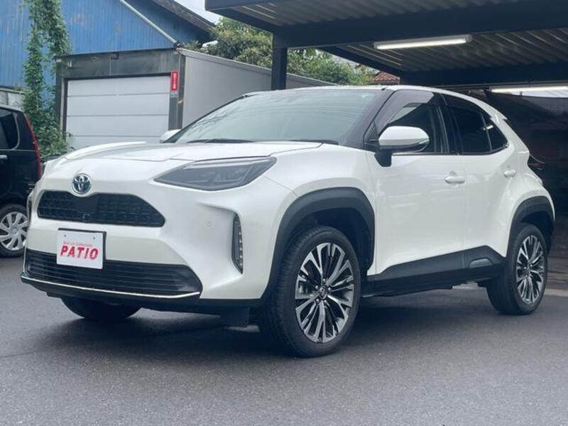 YARIS CROSS
