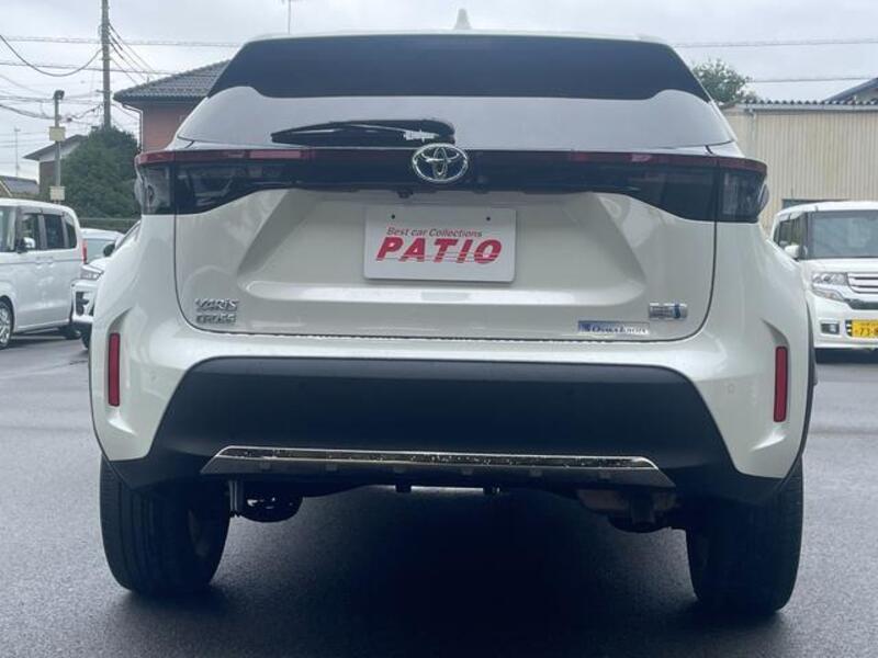 YARIS CROSS