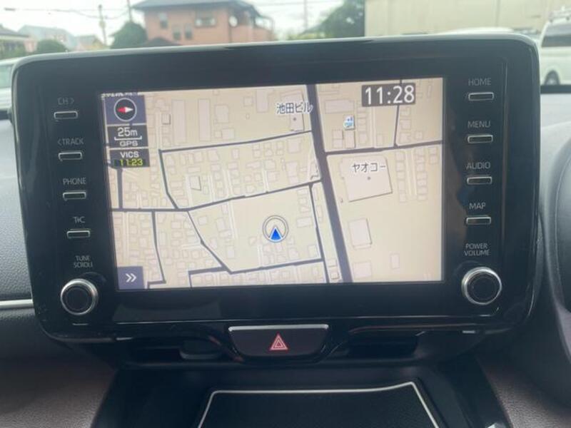 YARIS CROSS
