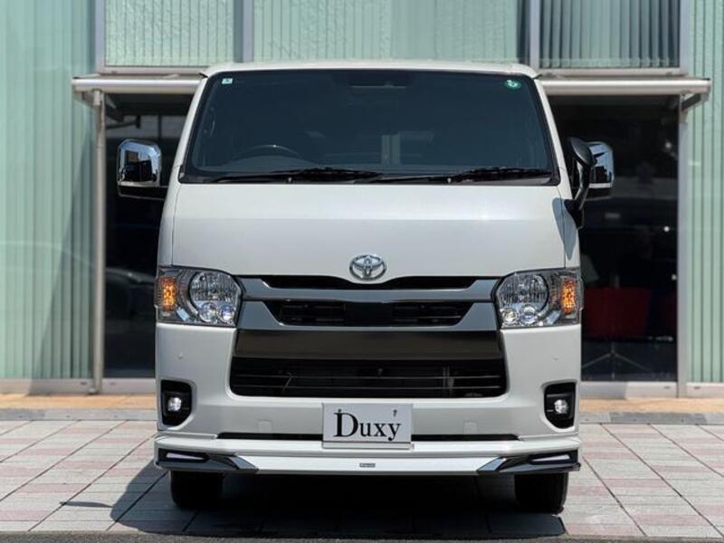 HIACE VAN