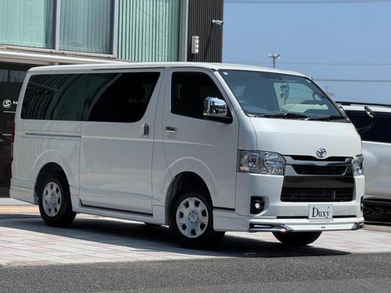 HIACE VAN
