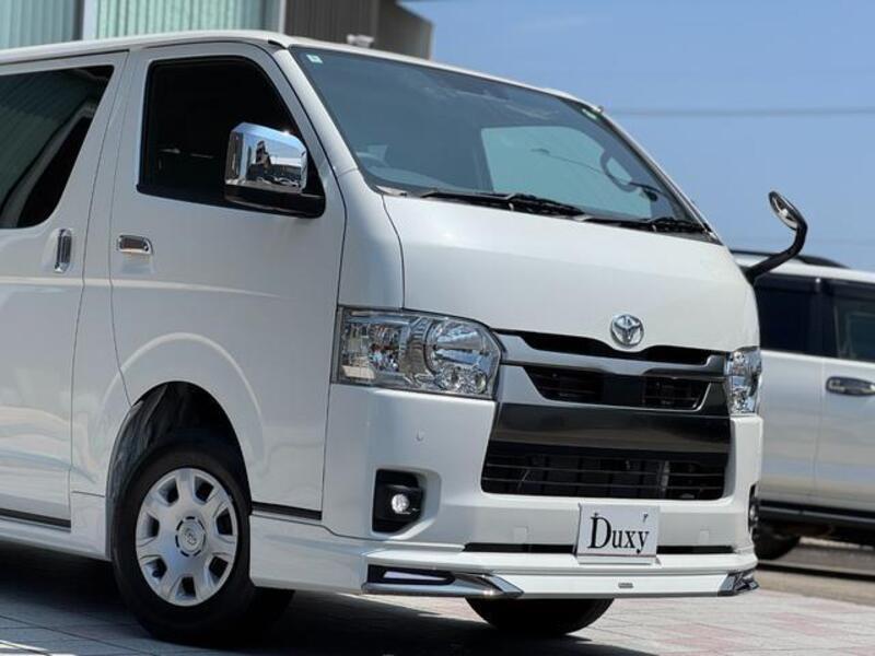 HIACE VAN