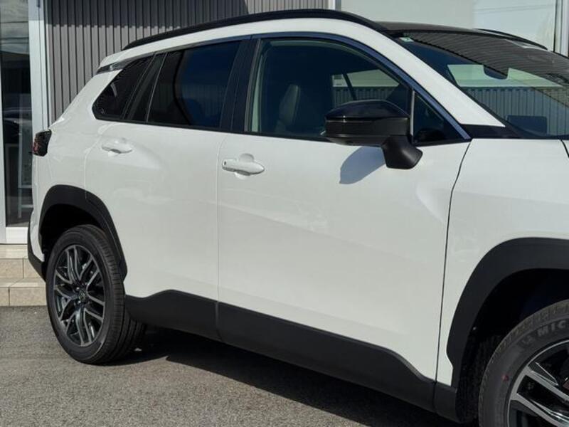COROLLA CROSS