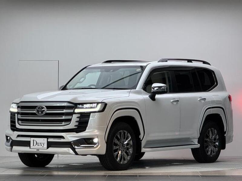 LAND CRUISER