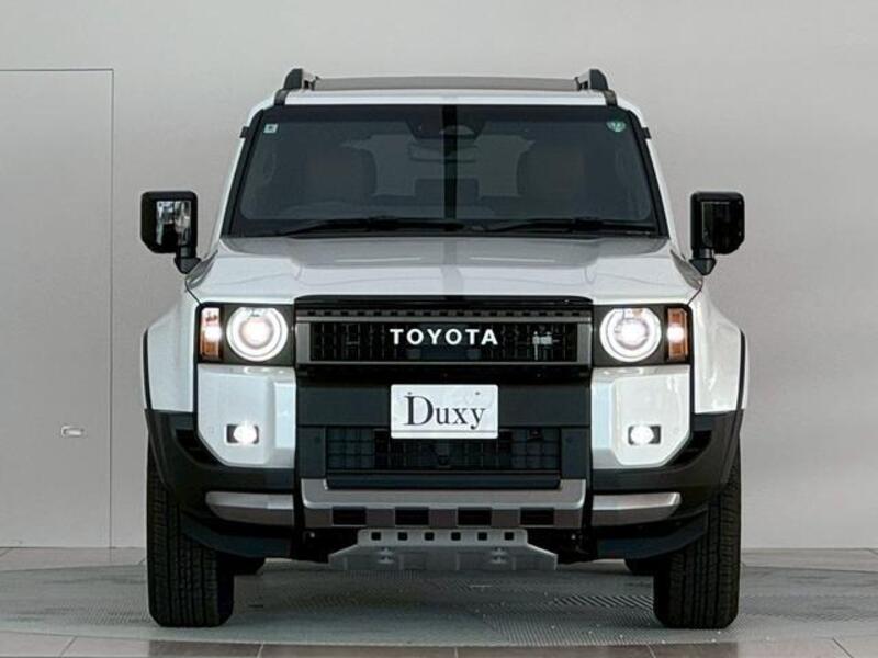 LAND CRUISER 250