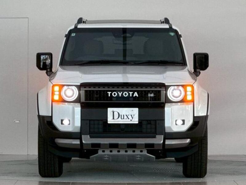 LAND CRUISER 250