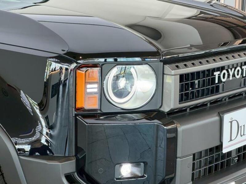 LAND CRUISER 250